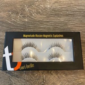 Tori Belle Magnetic Eyelashes